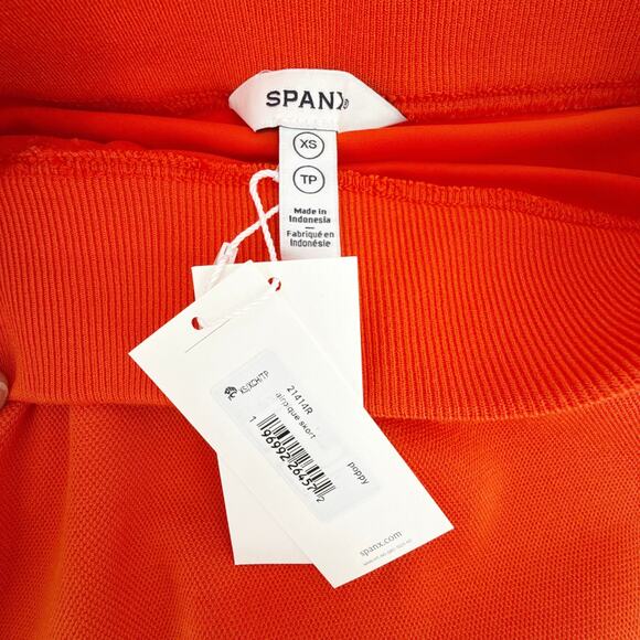 SPANX AirEssentials® Pique Skort in Poppy XS - Picture 7 of 10